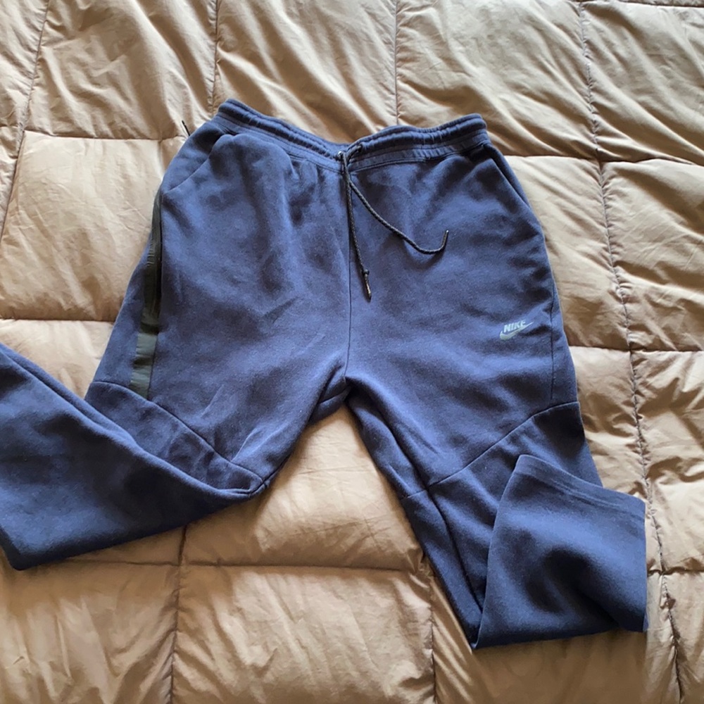 Nike Fleece Joggers Men’s Large Pants Sweats